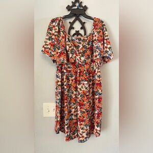 Women’s Floral Dress NWOT